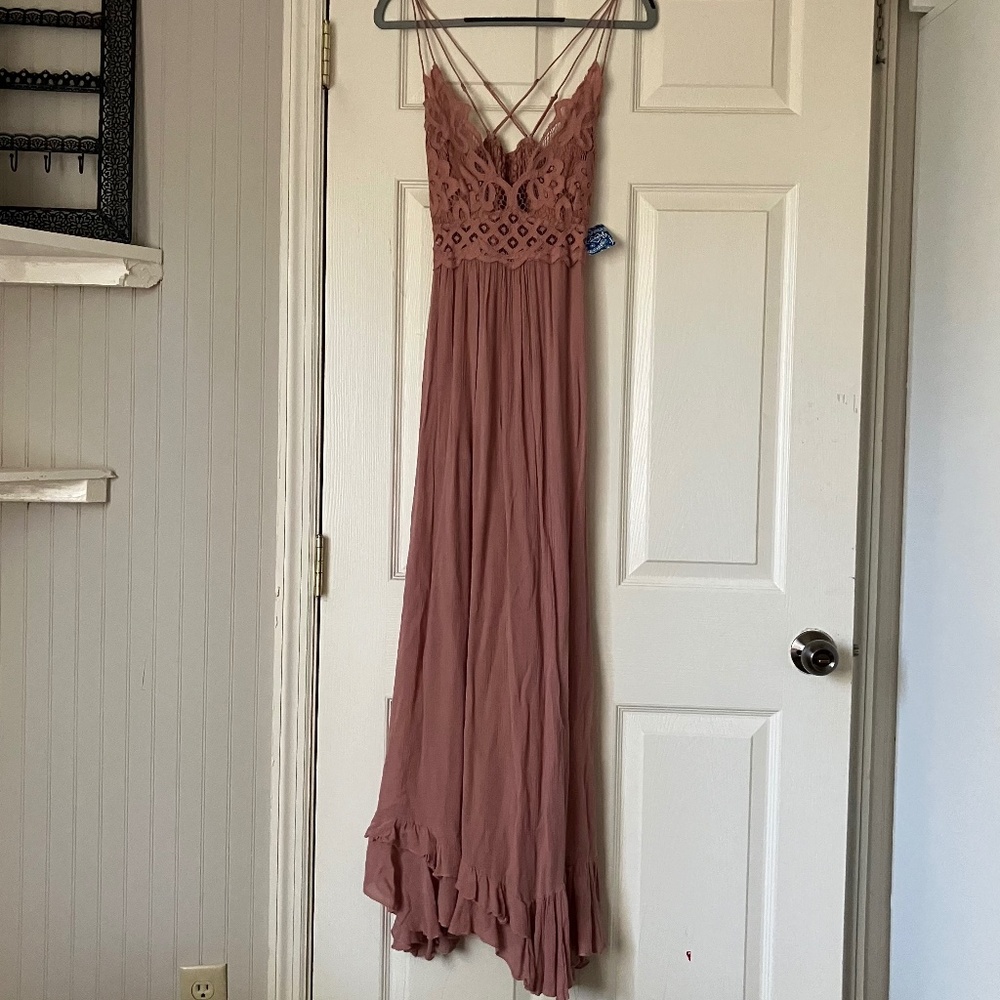 NWT Free People Adella Maxi dress in rose size medium